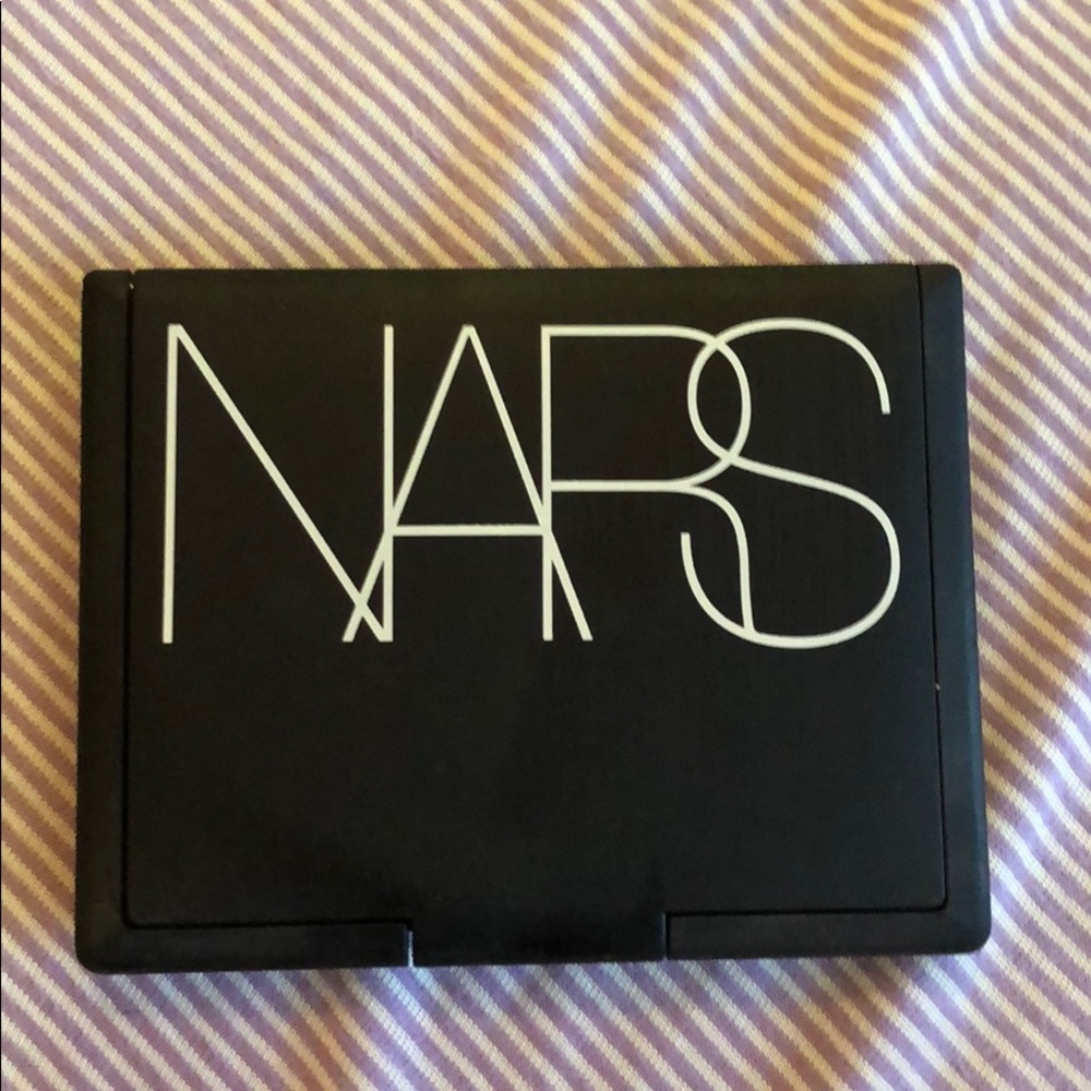 NARS killing me softly cheek palette